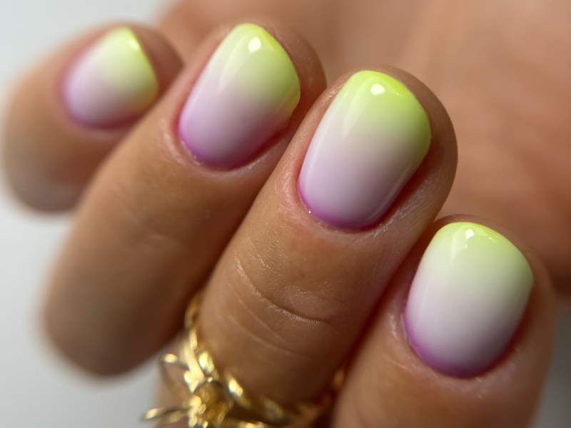 Manucure russe avec vernis semi-permanent à Renens pour un résultat précis et longue tenue
